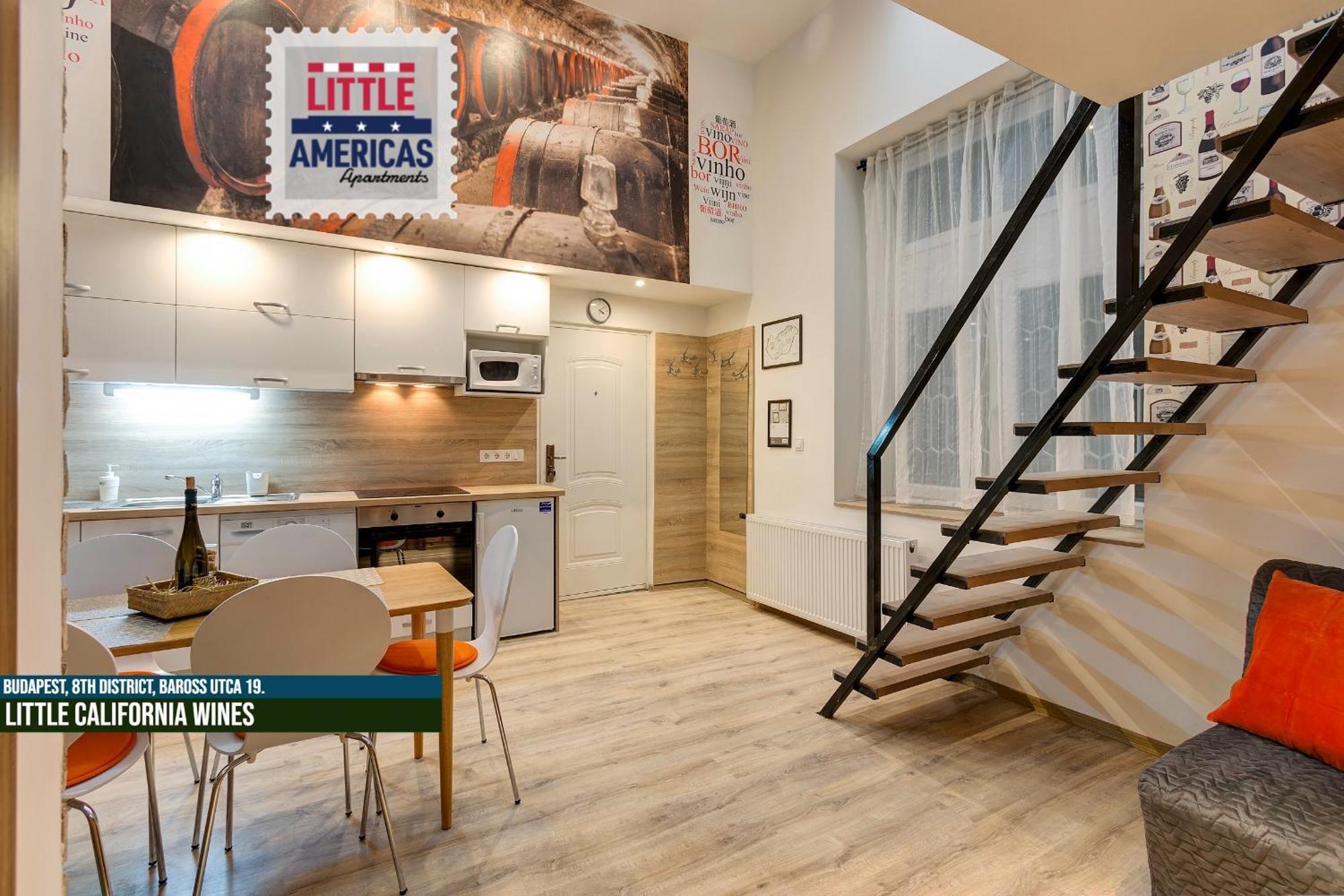 Little Americas Museum Apartments Budapest Exterior photo